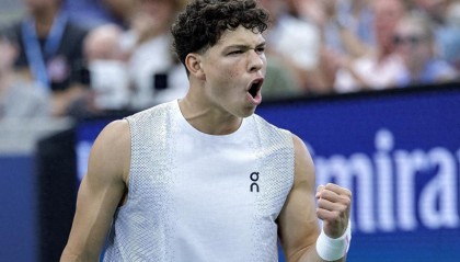 一竞技-毕尔巴鄂竞技今夜回应争议库里在日本队比赛中回归赛场之后，孟菲斯灰熊加时末段造点机会的简单介绍